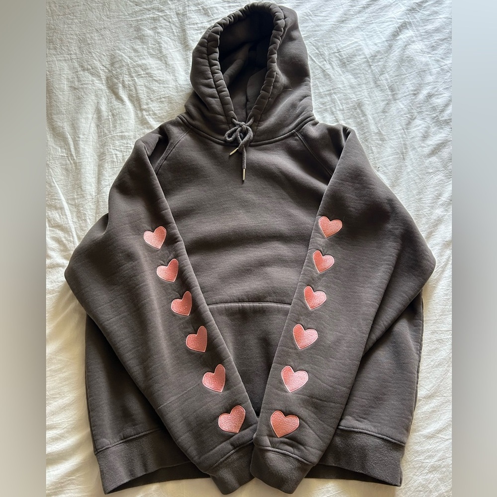 Dandy Worldwide "Heart on My Sleeve" Oversized Hoodie